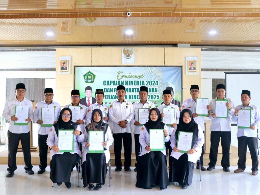 MIN 2 KERINCI ( Evaluasi Capaian Kinerja 2024 ) MIN 2 KERINCI ( Evaluasi Capaian Kinerja 2024 )