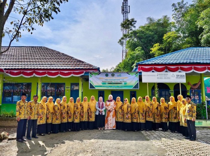 Hari Pertama Akreditasi MIN 2 Kerinci Berjalan Lancar Hari Pertama Akreditasi MIN 2 Kerinci Berjalan Lancar