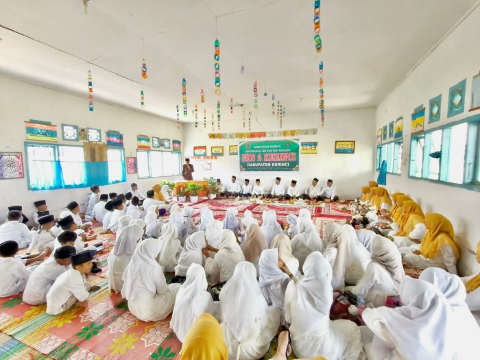 MIN Dua Kerinci Gelar Peringatan Maulid Nabi Muhammad