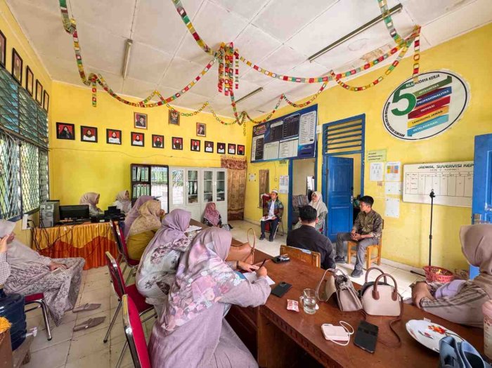 Optimalkan Layanan Administrasi, Tata Usaha MIN 2 Kerinci Gelar Rapat Koordinasi Sambut Tahun Ajaran Baru 2026 Optimalkan Layanan Administrasi, Tata Usaha MIN 2 Kerinci Gelar Rapat Koordinasi Sambut Tahun Ajaran Baru 2026