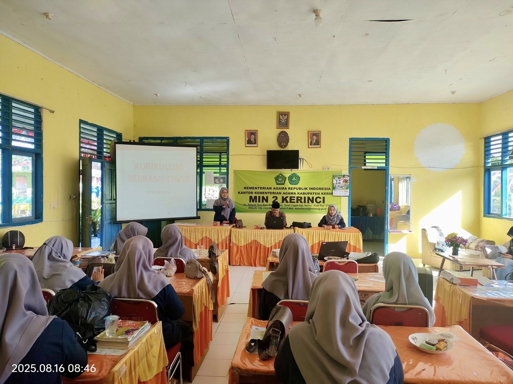 Kegiatan Workshop Integrasi Kurikulum di MIN 2 Kerinci