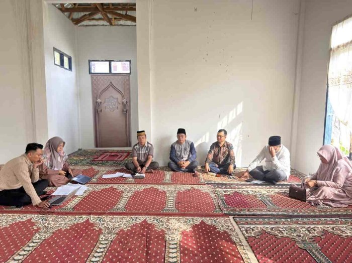 Sinergi Pimpinan dan Operator MIN 2 Kerinci Gelar Rapat Pemantapan Beban Kinerja Guru Sinergi Pimpinan dan Operator MIN 2 Kerinci Gelar Rapat Pemantapan Beban Kinerja Guru