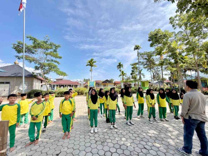 Dari Kelas Turun ke Lapangan: Madrasah Gelar Seleksi Ketat Barisan Indah 2026 Dari Kelas Turun ke Lapangan: Madrasah Gelar Seleksi Ketat Barisan Indah 2026