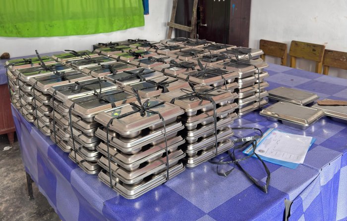 MBG minggu ke tiga hari pertama berjalan lancar di MIN 2 Kerinci