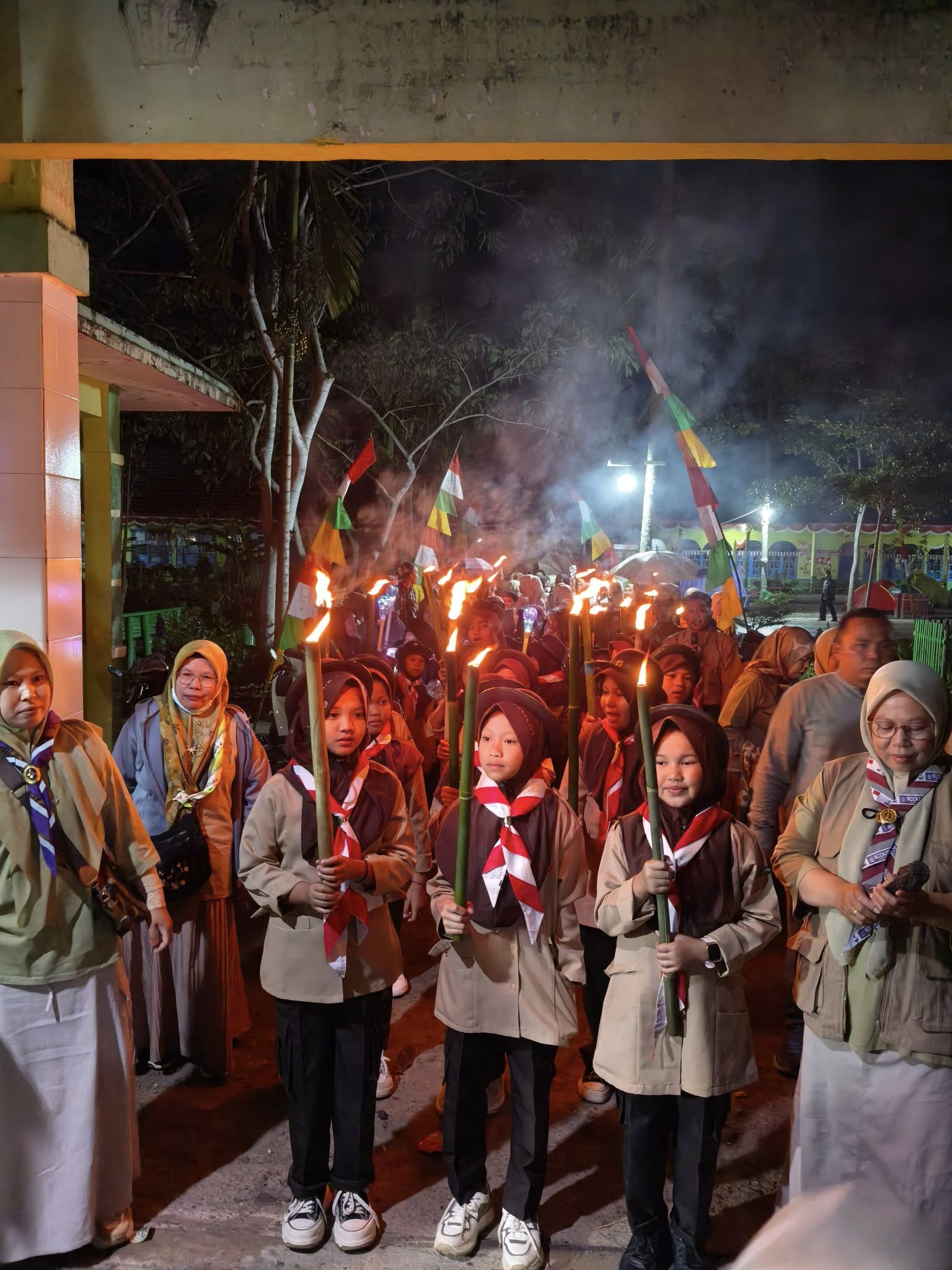 Pawai Obor Min 2 kerinci ( dalam rangka kegiatan pramuka )